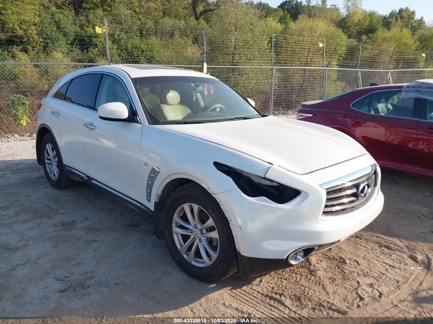 INFINITI QX70