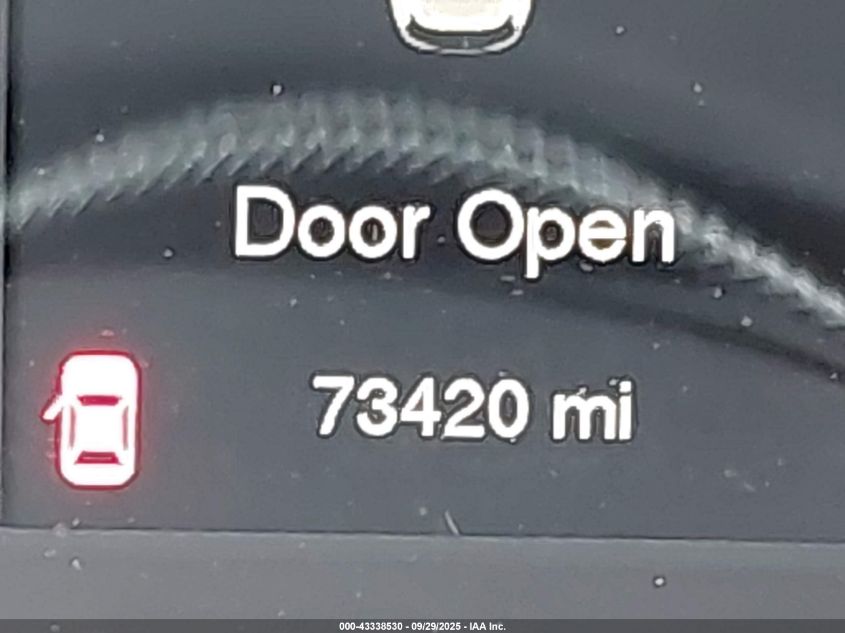 2017 Jeep Cherokee Latitude 4X4 VIN: 1C4PJMCS6HW531261 Lot: 43338530