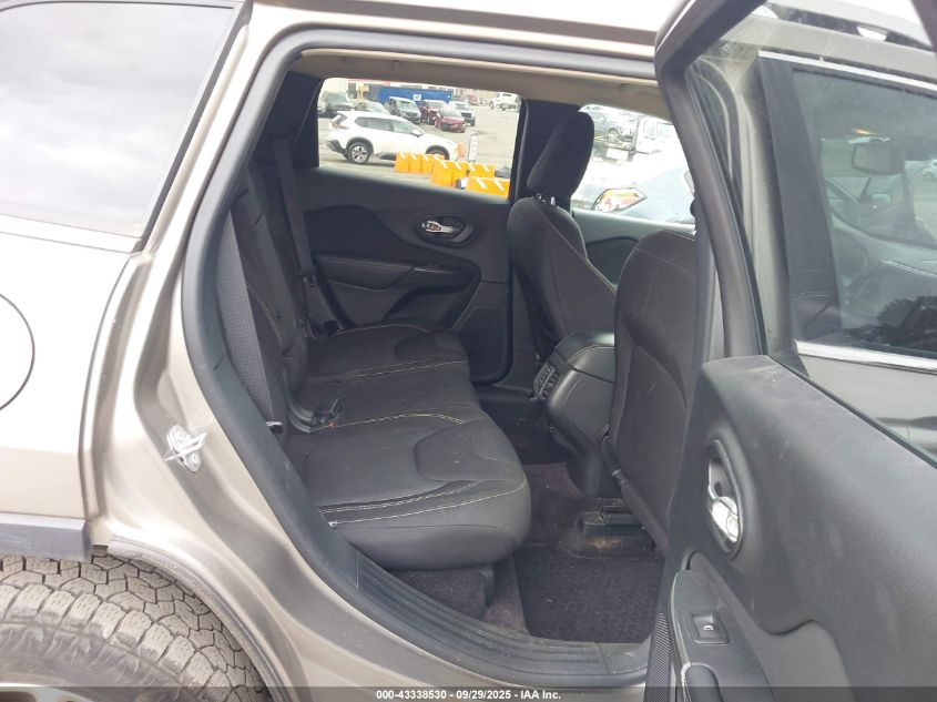 2017 Jeep Cherokee Latitude 4X4 VIN: 1C4PJMCS6HW531261 Lot: 43338530