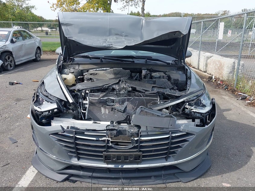2021 HYUNDAI SONATA SE - 5NPEG4JAXMH082568
