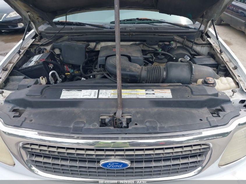 1998 Ford Expedition Eddie Bauer/Xlt VIN: 1FMPU18LXWLB50319 Lot: 43338599