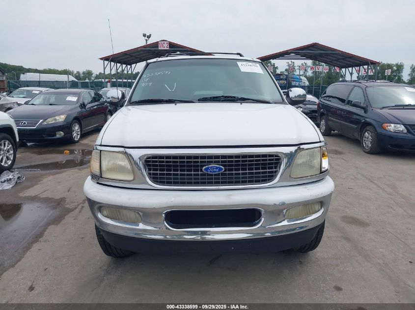 1998 Ford Expedition Eddie Bauer/Xlt VIN: 1FMPU18LXWLB50319 Lot: 43338599