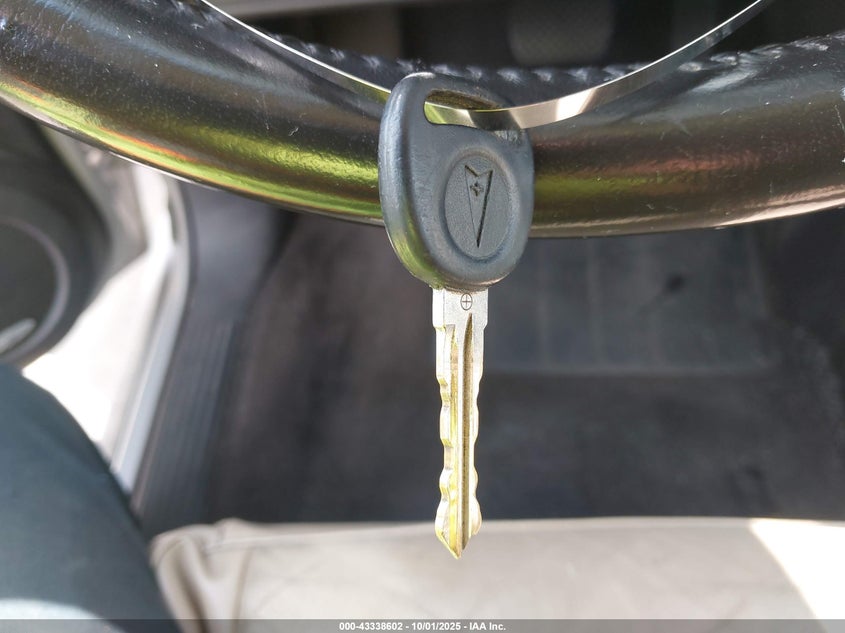 2008 Pontiac Torrent VIN: 2CKDL33F586316144 Lot: 43338602