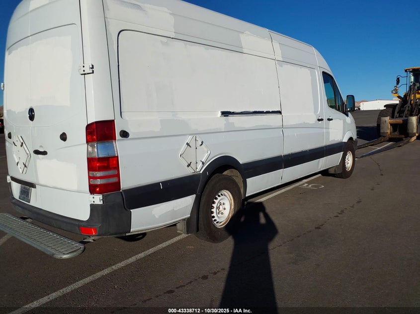 WD3PE8CB7C5696482 2012 MERCEDES-BENZ SPRINTER photo no. 4