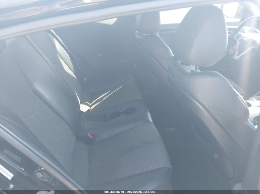 2013 Hyundai Veloster Base W/Black VIN: KMHTC6AD6DU164467 Lot: 43338770