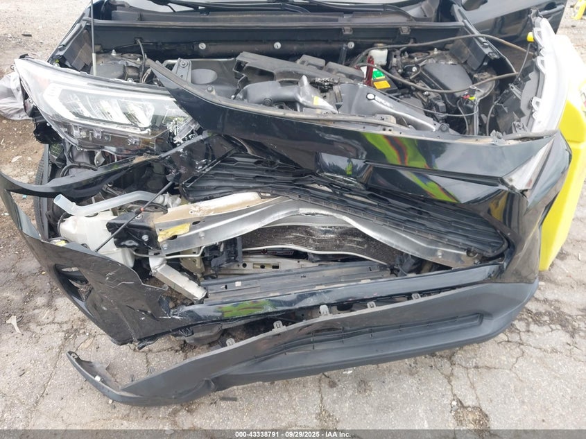 2019 Toyota Rav4 Xle Premium VIN: 2T3C1RFV2KW050687 Lot: 43338791