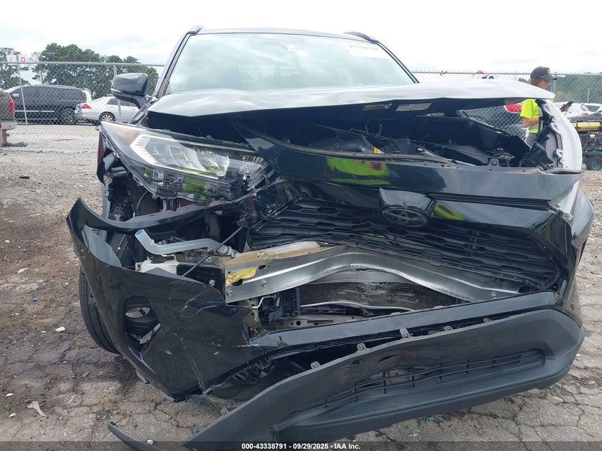 2019 Toyota Rav4 Xle Premium VIN: 2T3C1RFV2KW050687 Lot: 43338791