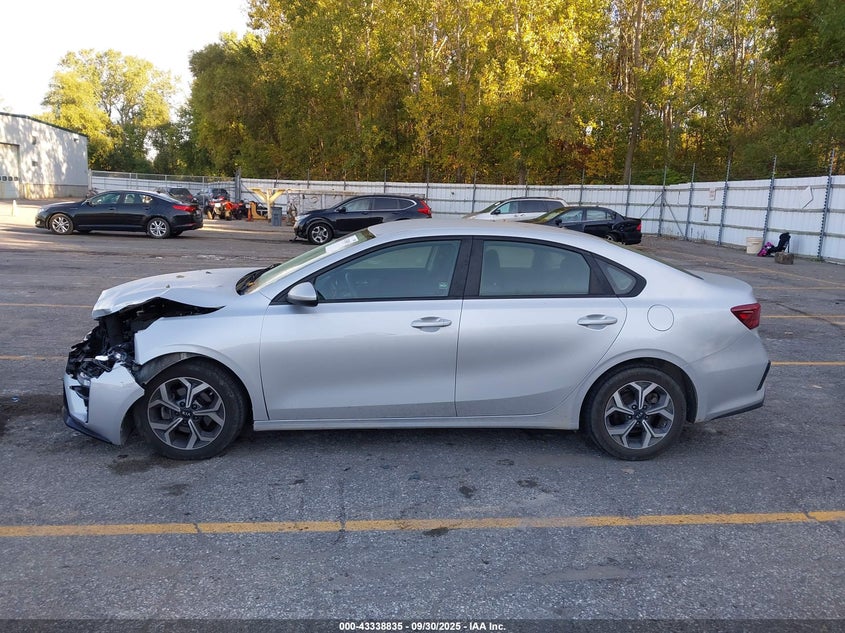 2021 KIA FORTE LXS - 3KPF24AD2ME352667