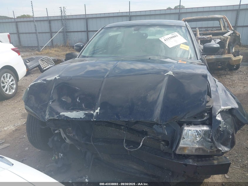 2005 Chrysler 300 Touring VIN: 2C3AA53G05H511870 Lot: 43338883