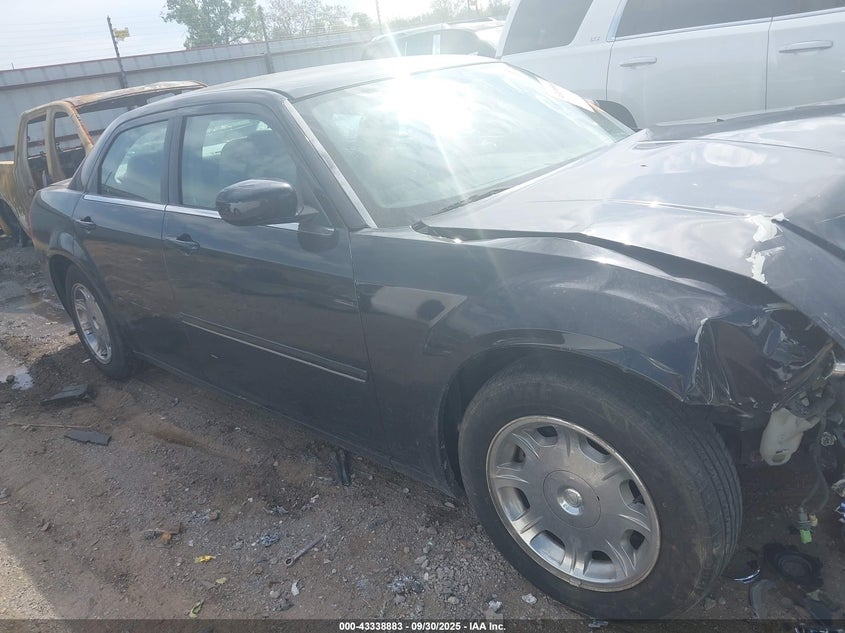 2005 Chrysler 300 Touring VIN: 2C3AA53G05H511870 Lot: 43338883