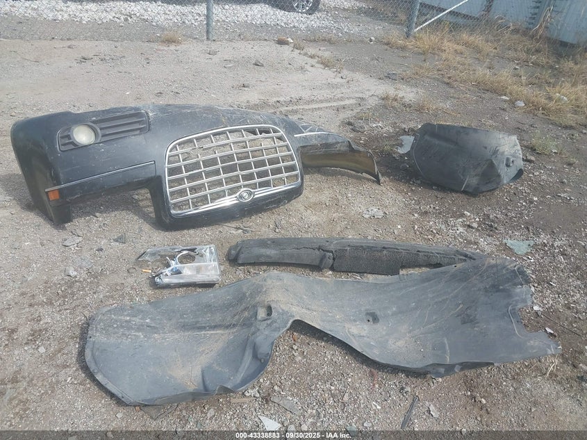 2005 Chrysler 300 Touring VIN: 2C3AA53G05H511870 Lot: 43338883