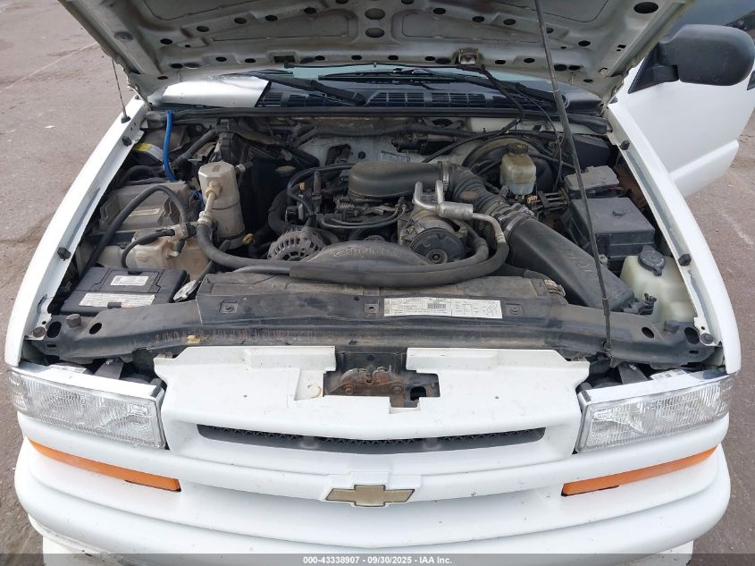 2001 Chevrolet Blazer Xtreme VIN: 1GNCS18W51K189439 Lot: 43338907