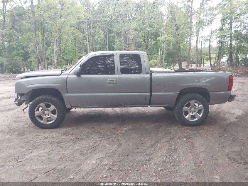 2005 Chevrolet Silverado 1500 Lt VIN: 1GCEK19B45E303688 Lot: 43338912