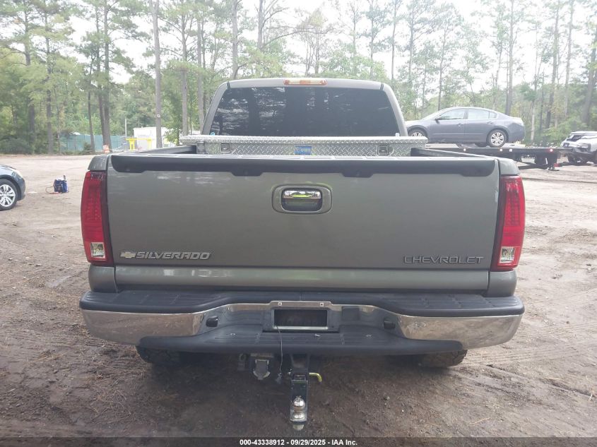 2005 Chevrolet Silverado 1500 Lt VIN: 1GCEK19B45E303688 Lot: 43338912