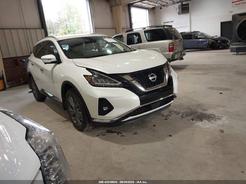 NISSAN MURANO PLATINUM INTELLIGENT AWD