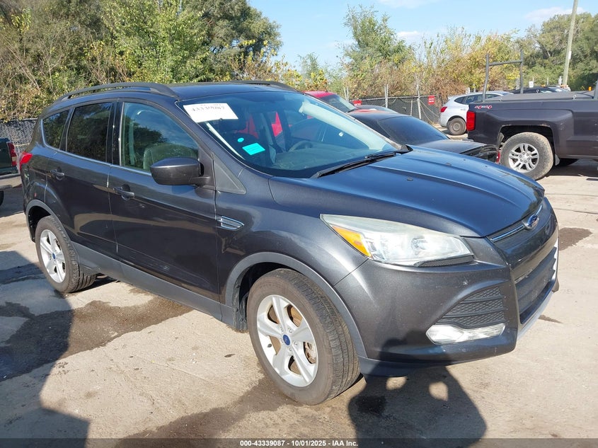 FORD ESCAPE SE