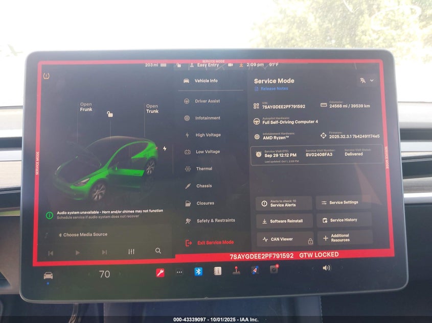 2023 Tesla Model Y Awd/Long Range Dual Motor All-Wheel Drive VIN: 7SAYGDEE2PF791592 Lot: 43339097