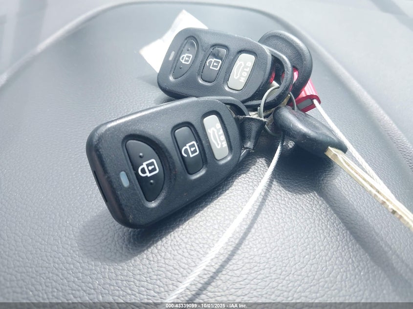 2017 HYUNDAI ELANTRA SE - 5NPD84LF3HH180364