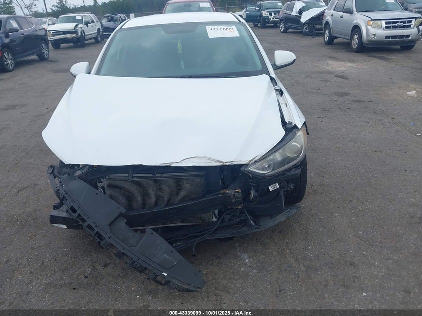 2017 HYUNDAI ELANTRA SE - 5NPD84LF3HH180364