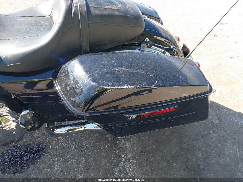 2016 Harley-Davidson Flhxs Street Glide Special VIN: 1HD1KRM14GB643955 Lot: 43339115