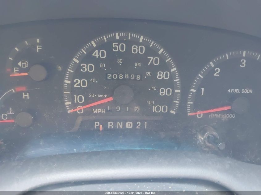 1998 Ford F-150 VIN: 1FTZX18W8WKA39014 Lot: 43339123