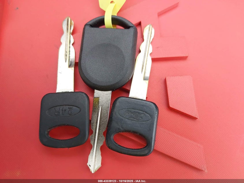 1998 Ford F-150 VIN: 1FTZX18W8WKA39014 Lot: 43339123