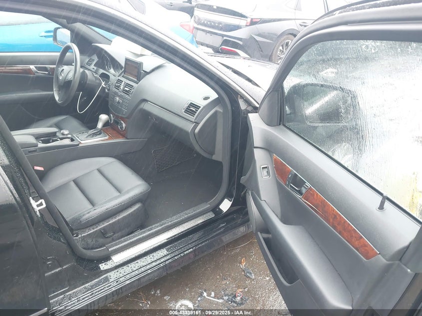 2009 Mercedes-Benz C 300 Luxury 4Matic/Sport 4Matic