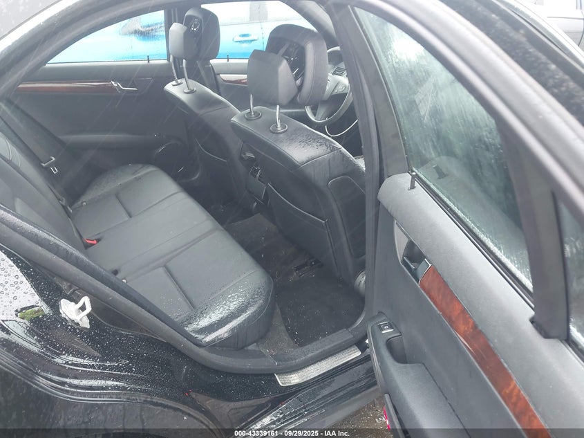 2009 Mercedes-Benz C 300 Luxury 4Matic/Sport 4Matic VIN: WDDGF81X39F245754 Lot: 43339161