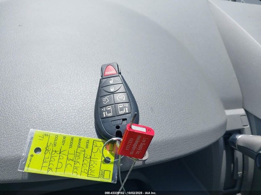 2009 Chrysler Town & Country Touring VIN: 2A8HR54119R525721 Lot: 43339182