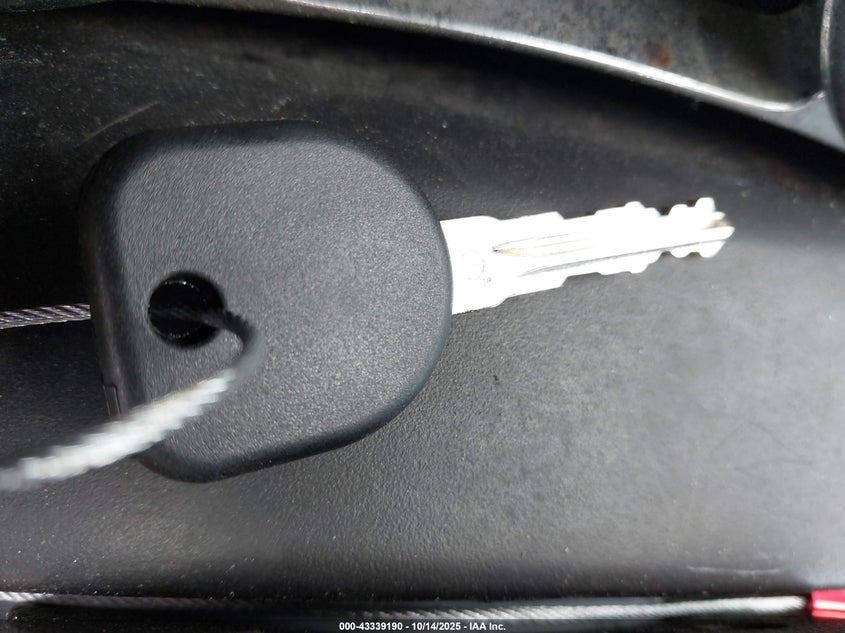 2007 Pontiac Solstice VIN: 1G2MB35B17Y124785 Lot: 43339190