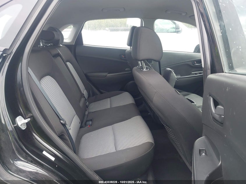2019 HYUNDAI KONA SE - KM8K1CAA5KU339794