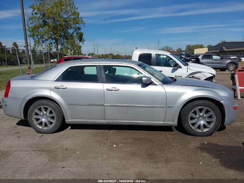 2009 Chrysler 300 Touring/Signature Series/Executive Series VIN: 2C3KA53V99H624516 Lot: 43339247