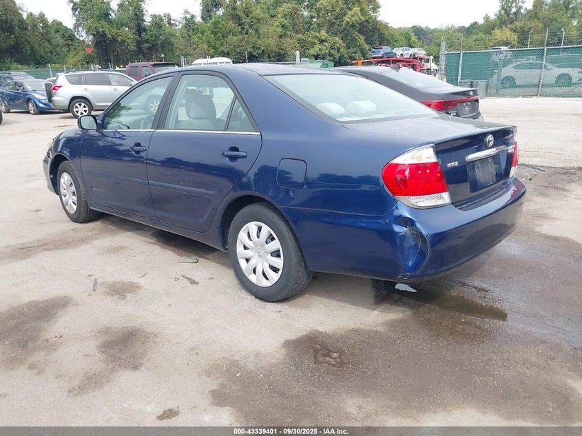 2005 Toyota Camry Le