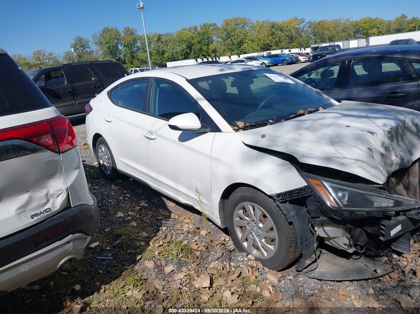 2019 HYUNDAI ELANTRA SE - 5NPD74LF9KH425730