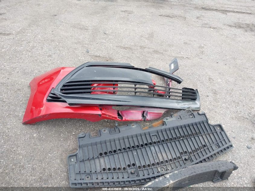 2017 Toyota Corolla Le VIN: 5YFBURHE5HP571129 Lot: 43339438