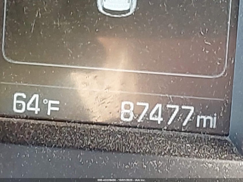 2018 HYUNDAI SANTA FE SPORT 2.4L - 5NMZUDLB9JH065799