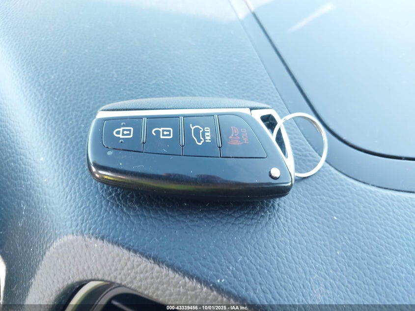 2018 HYUNDAI SANTA FE SPORT 2.4L - 5NMZUDLB9JH065799