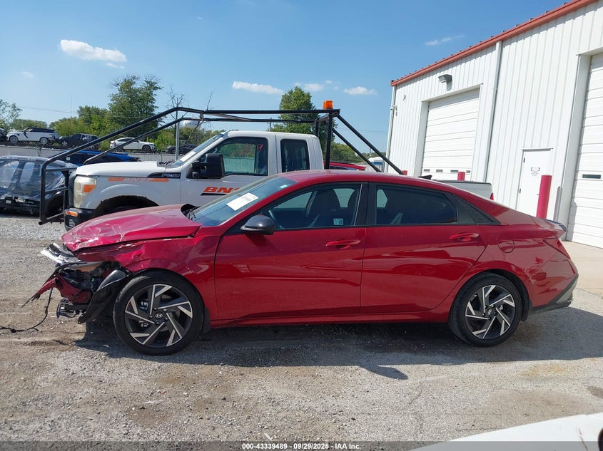 2025 HYUNDAI ELANTRA SEL SPORT - KMHLM4DG9SU027351