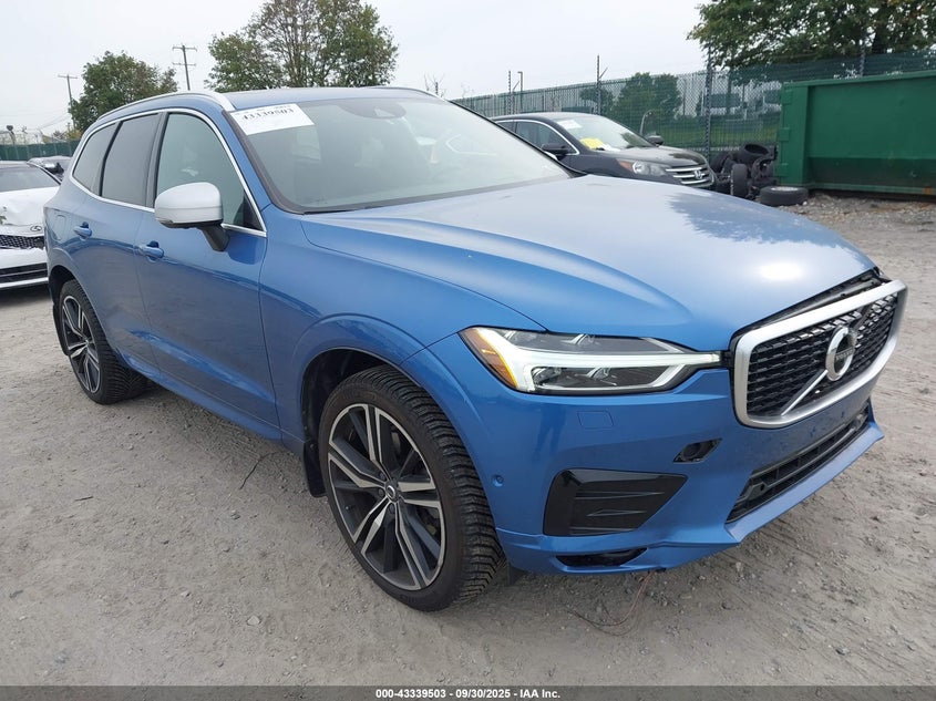 VOLVO XC60 T6 R-DESIGN