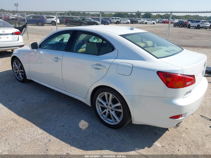 JTHBK262872055008 2007 LEXUS IS photo no. 3