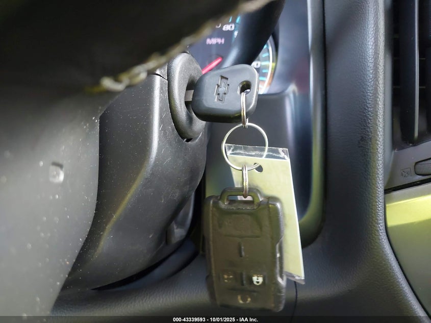 2018 CHEVROLET SILVERADO 1500 1LT 1GCRCREC6JZ326551