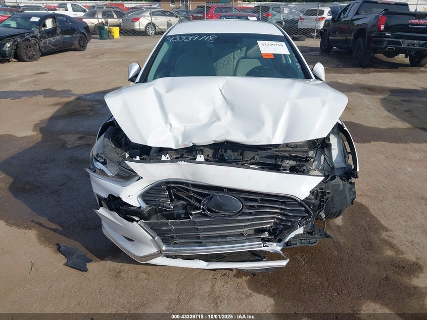 2018 HYUNDAI SONATA SE - 5NPE24AF2JH682264