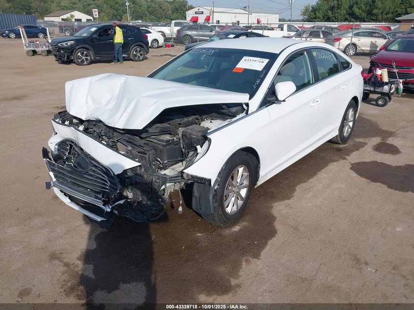 2018 HYUNDAI SONATA SE - 5NPE24AF2JH682264