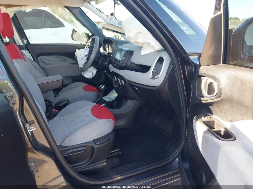 2014 FIAT 500L EASY - ZFBCFABHXEZ026907