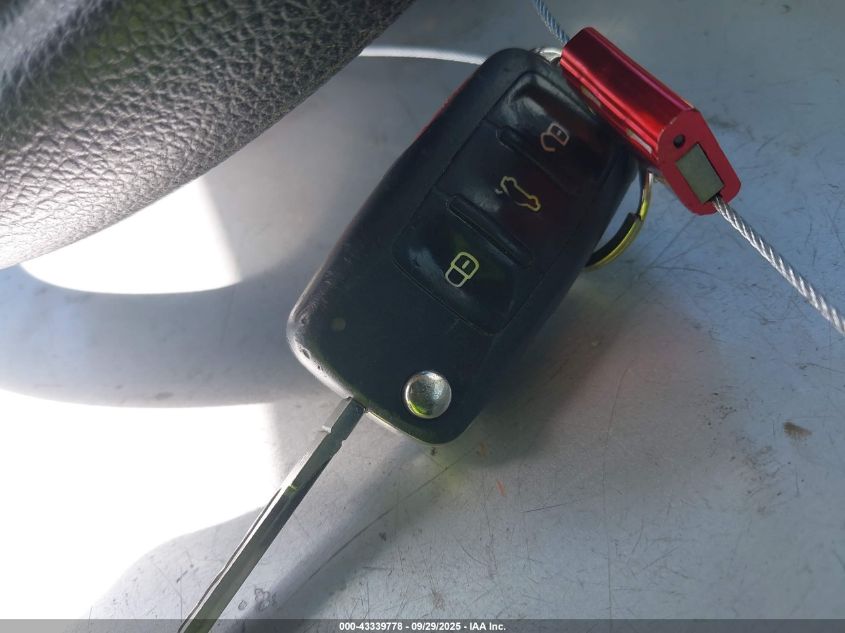 2012 Volkswagen Tiguan Le VIN: WVGAV7AX3CW581386 Lot: 43339778