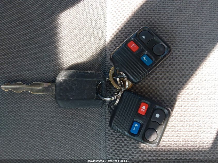 2004 Mercury Sable Gs VIN: 1MEFM50U94A617443 Lot: 43339834