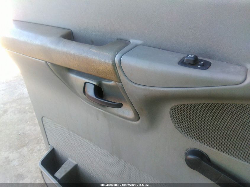 2003 Ford E-250 Commercial/Recreational VIN: 1FTNS24L93HA23265 Lot: 43339865