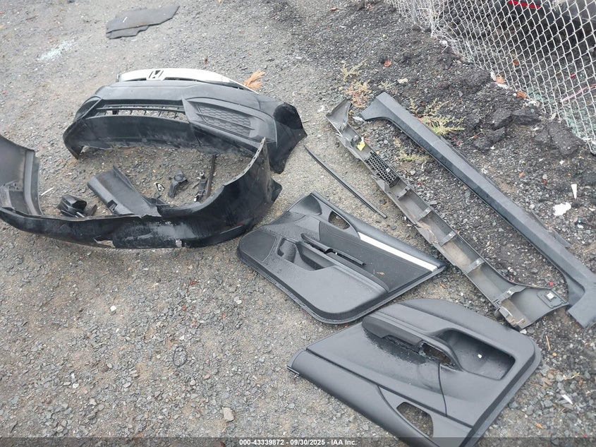 2017 HONDA CIVIC EX 19XFC2F76HE050096