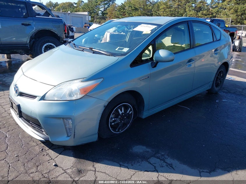 2013 TOYOTA PRIUS THREE JTDKN3DUXD1617480