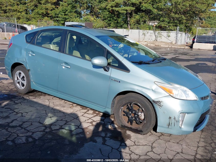 2013 TOYOTA PRIUS THREE JTDKN3DUXD1617480